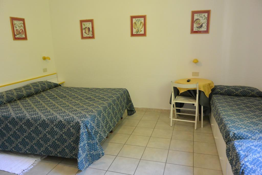 Hotel Giardino Capoliveri  Esterno foto
