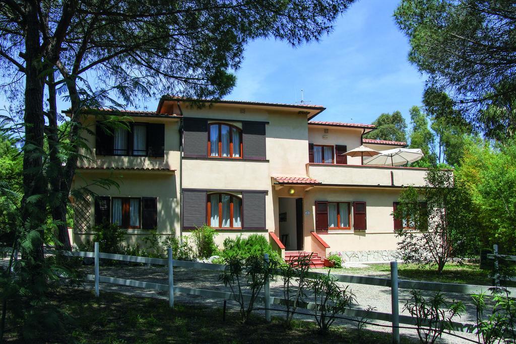 Hotel Giardino Capoliveri  Esterno foto