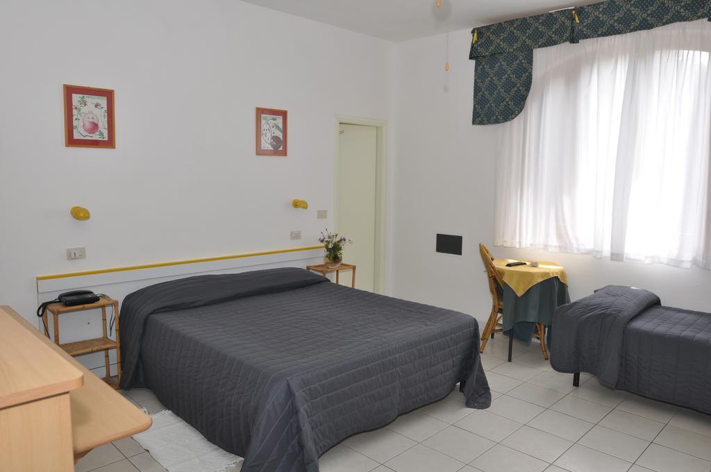 Hotel Giardino Capoliveri  Esterno foto
