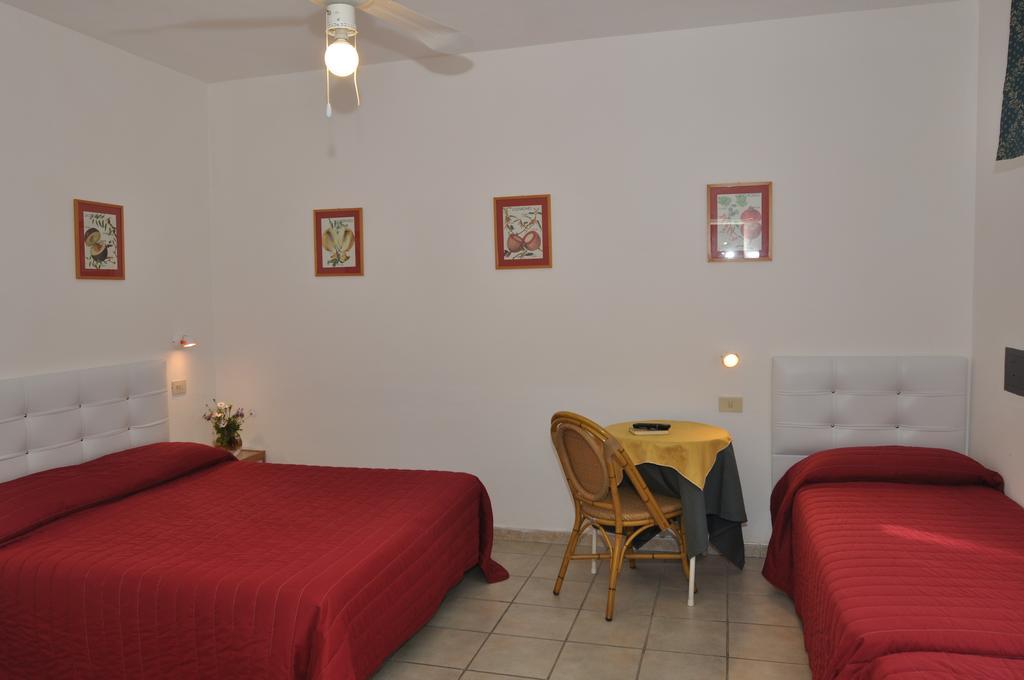 Hotel Giardino Capoliveri  Esterno foto