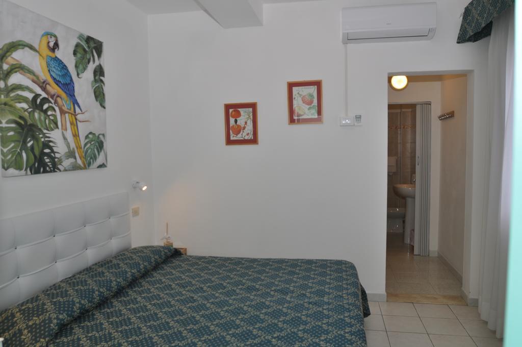 Hotel Giardino Capoliveri  Esterno foto